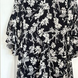 Calvin Klein Black and Cream Patterned Top